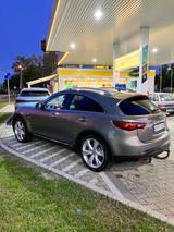 Infiniti QX70 30d S - Infiniti aus 2013