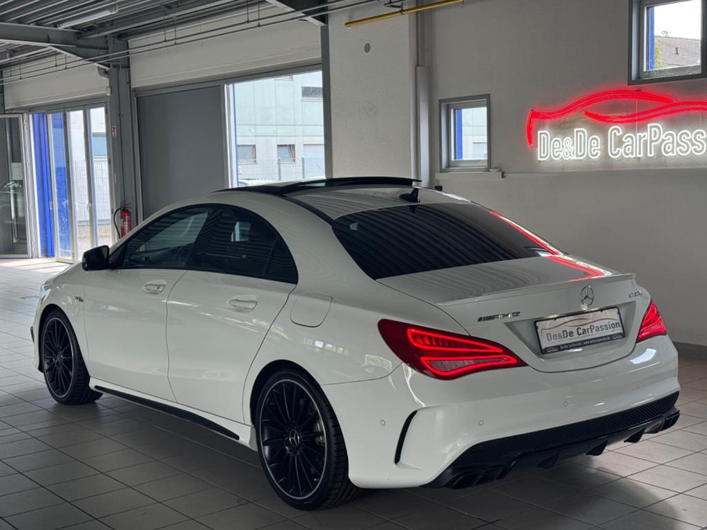 Mercedes-Benz CLA 45 AMG