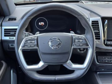 Ssangyong REXTON 2.2D 8AT 4WD °OFFROAD-Paket°BLACK-Paket°