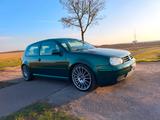 Volkswagen Golf 4 tiefergelegt *TÜV neu*