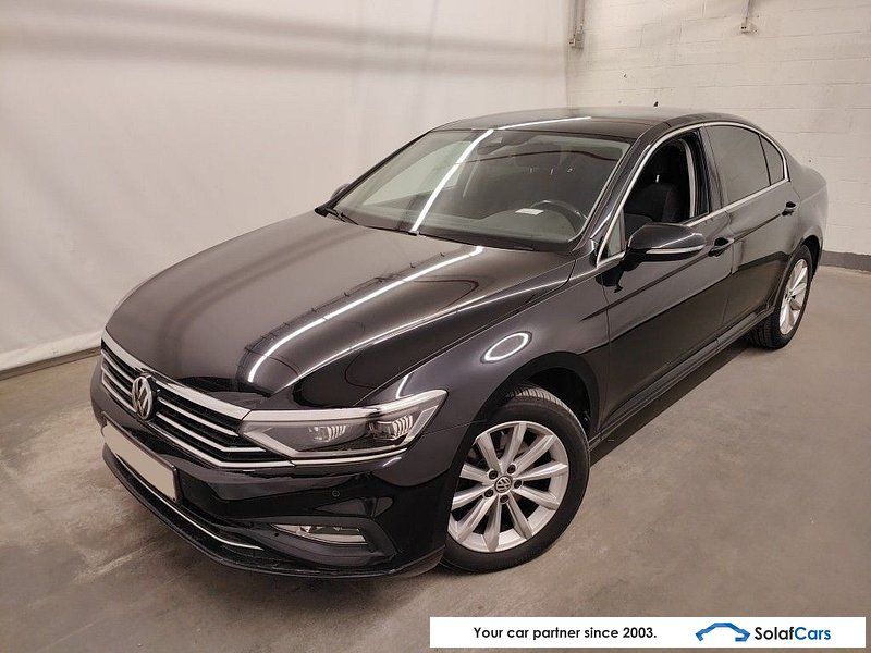 Volkswagen Passat 1.6 TDI Style Aut. IQ-Light Virtual ACC 