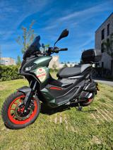 Aprilia SR GT 125 - nur 200km gefahren - Offers