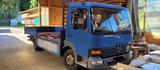 Mercedes-Benz Mercedes 815 Atego Pritsche erst 133.570km... - gebrauchte Mercedes-Benz Sprinter aus dem Jahr 2001