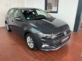 Volkswagen Polo 1.0 VI TSI Highline/1.Hd/Autom/Navi/Shz - gebrauchte Kleinwagen in Neumünster