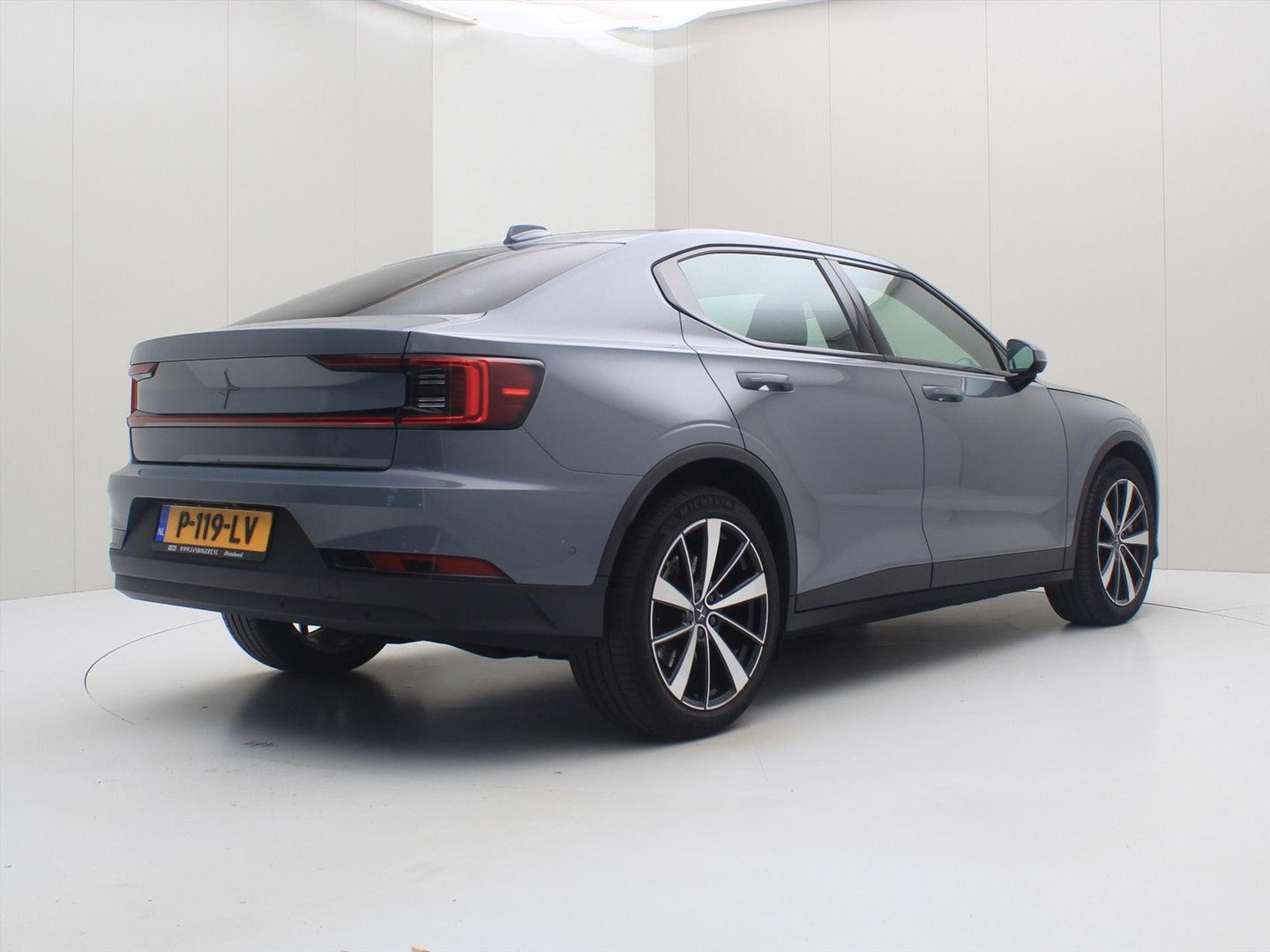 Polestar 2 Long Range Single motor 170Kw 78kWh 92.53% SoH imagem 3