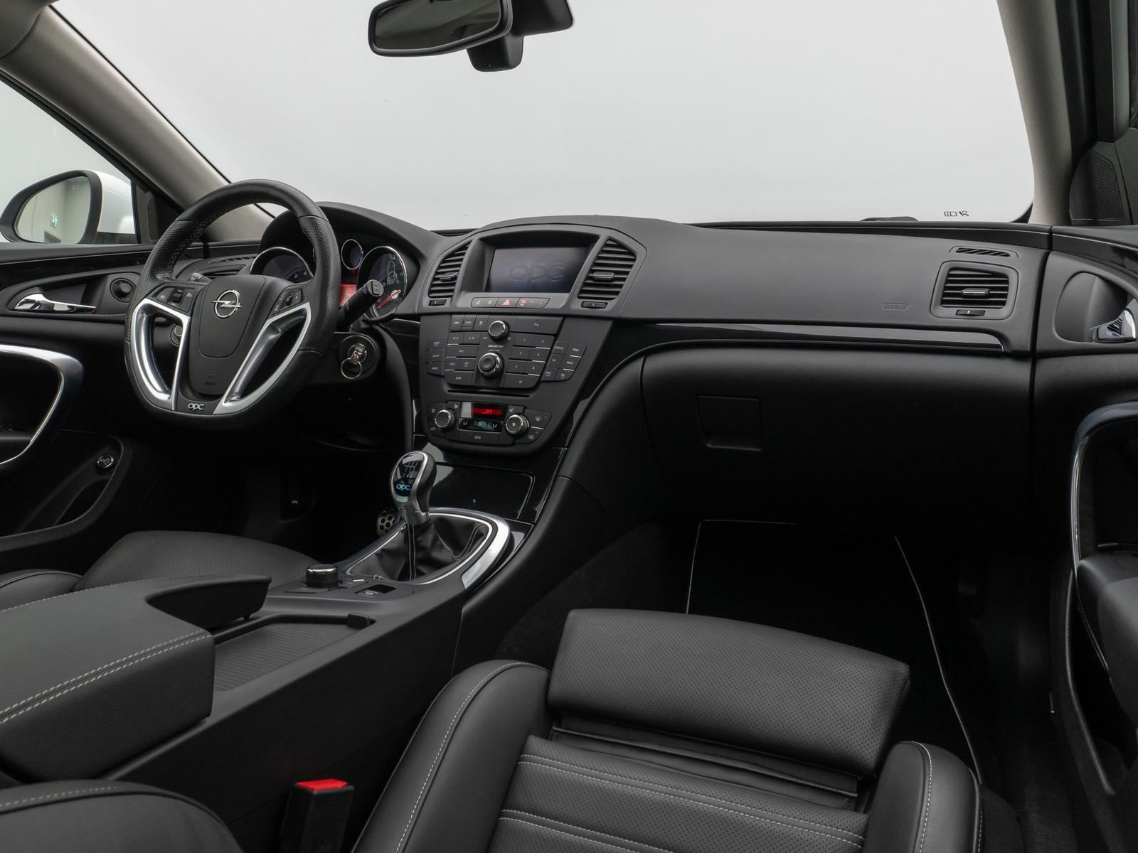 OPEL INSIGNIA OPC 2.8 V6 TURBO 325ch 4X4 - TOIT PANORAMIQUE - SIÈGES RECARO CUIR CHAUFFANTS - INFINITY - SUSPENSION FLEXRIDE