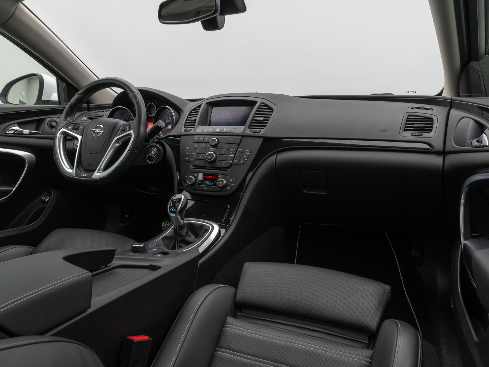 Fahrzeugabbildung Opel Insignia OPC 4x4 Panorama Infinity Tempoma 8Fach