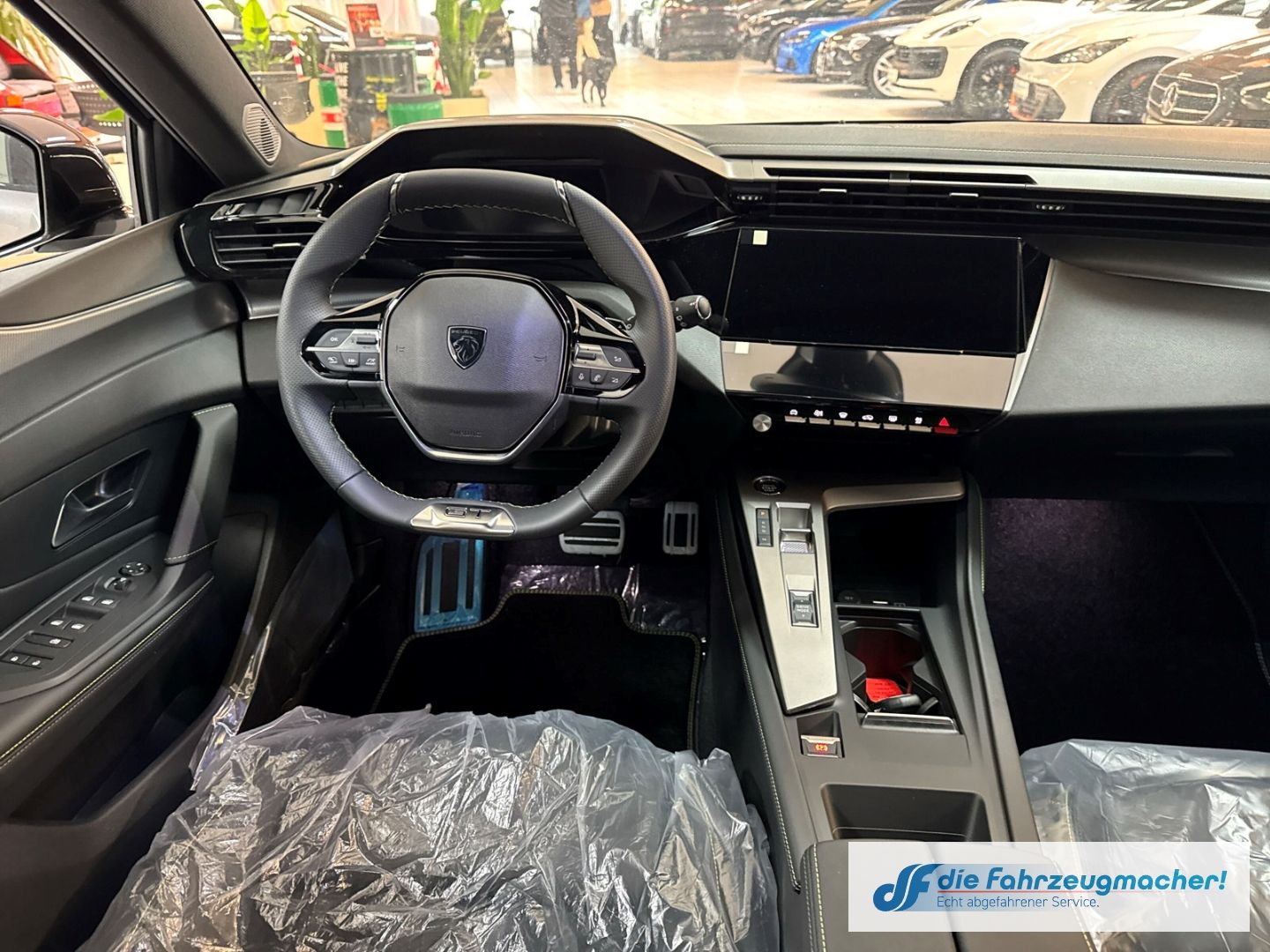 Fahrzeugabbildung Peugeot 308 SW GT Navi Digitales Cockpit Memory Sitze 36