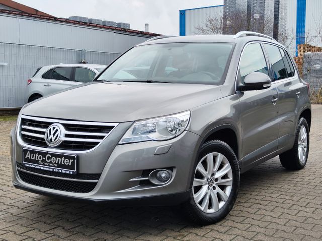 Volkswagen Tiguan Sport & Style 4Motion*1-Hand*AHK*SHZ*PDC*