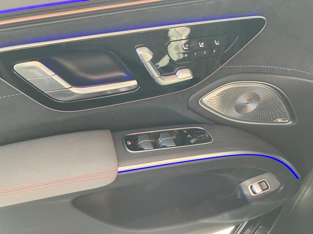 Fahrzeugabbildung Mercedes-Benz EQS 53 4M+ AMG*V-Max*Distronic*Pano*ParkAss*360°