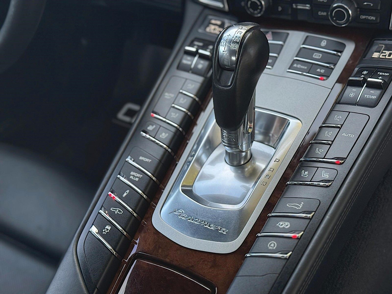 Fahrzeugabbildung Porsche Panamera GTS 4.8 V8 *Klappenauspuff*LED*BOSE*