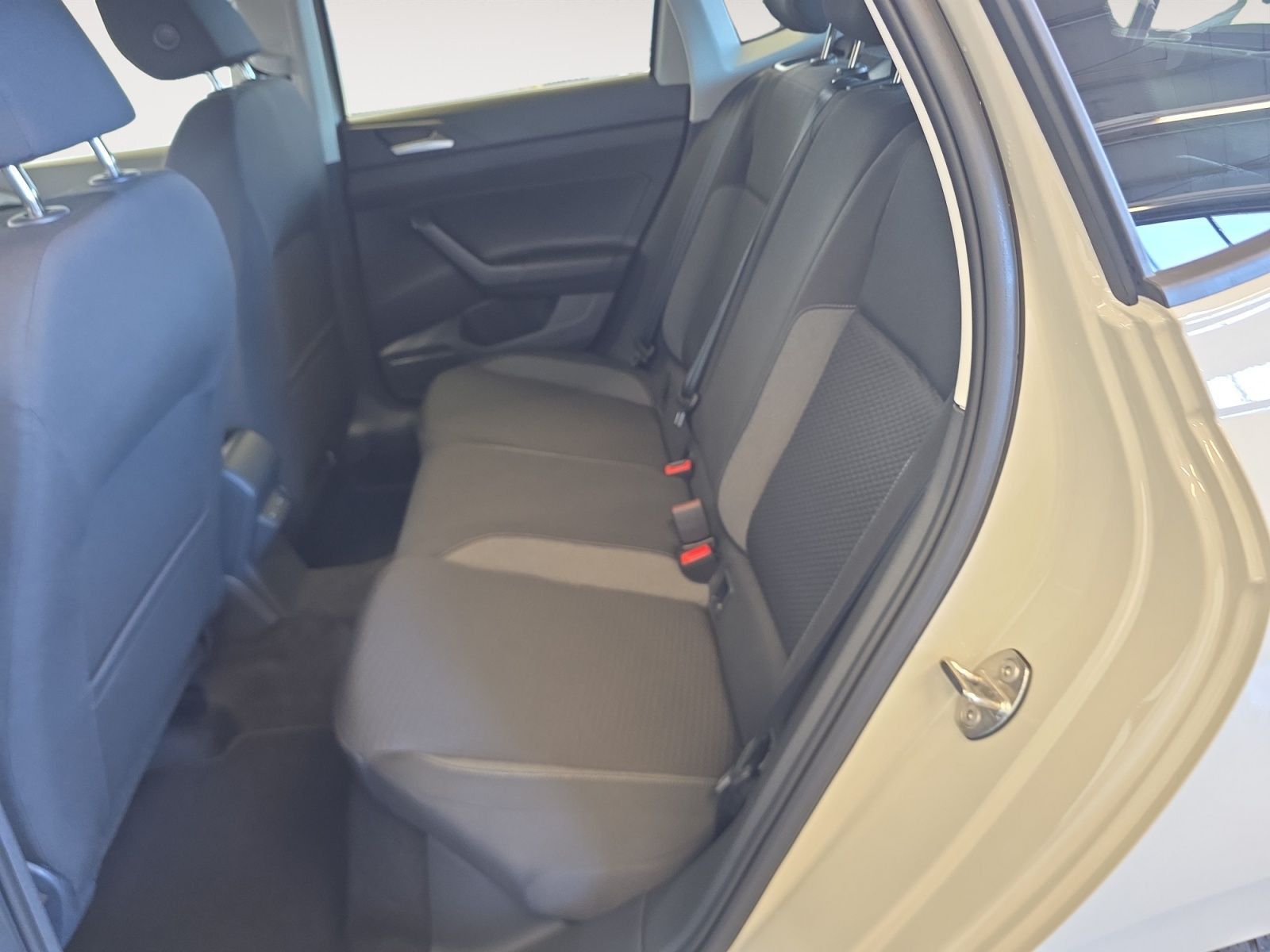 Volkswagen Polo - Bild 14