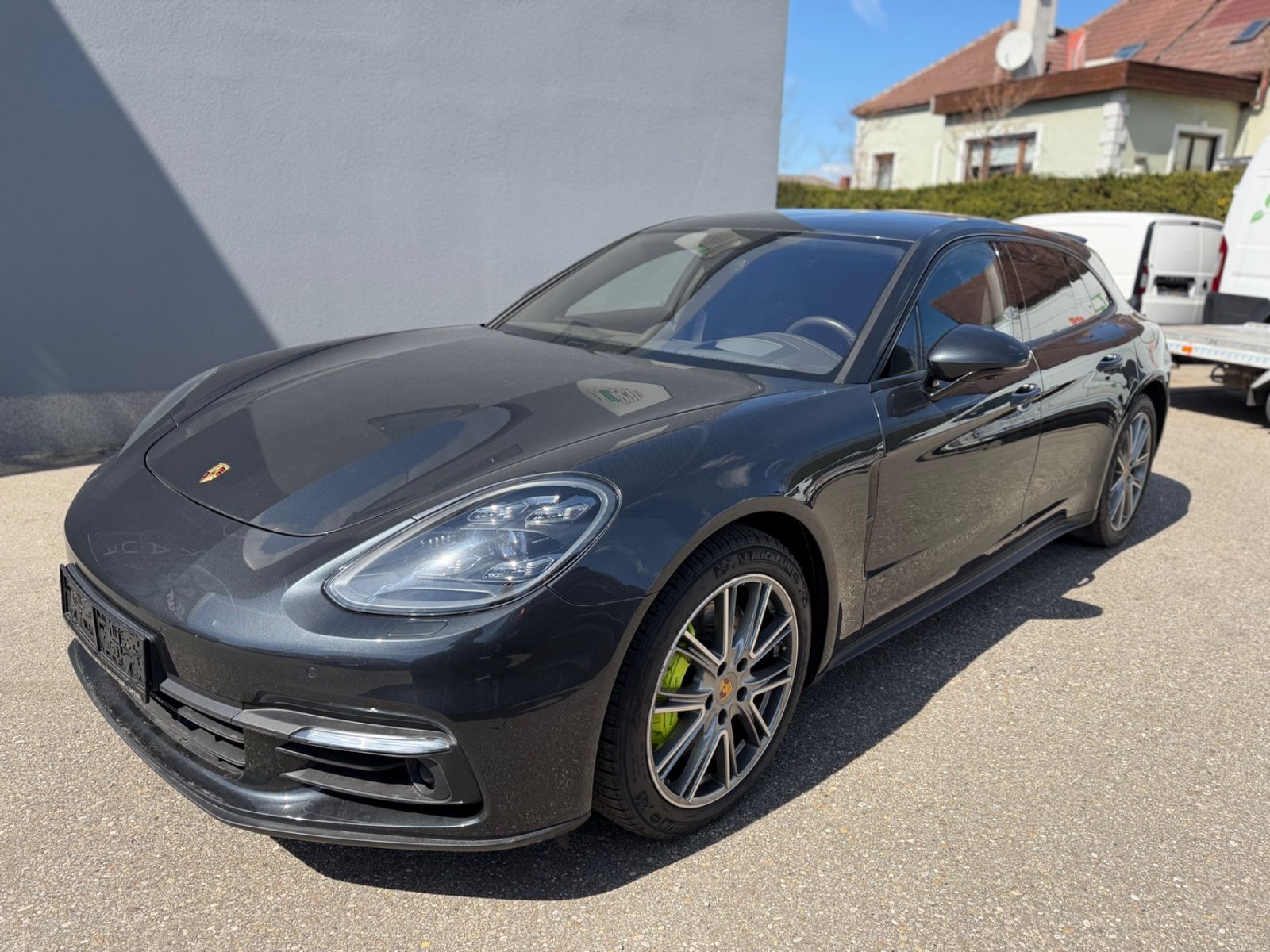 PORSCHE Panamera 4 E-Hybrid Sport Turismo