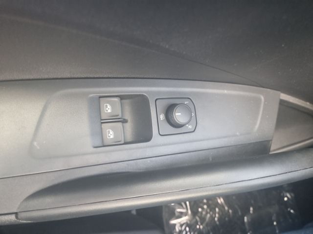 Fahrzeugabbildung SKODA Fabia 1.0 TSI Essence KLIMA TEMPOMAT LED