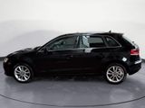 Audi A3 Sportback 1.2 TFSI Attraction *EINPARKHILFE-H - Audi A3: Schwarz, Sportback