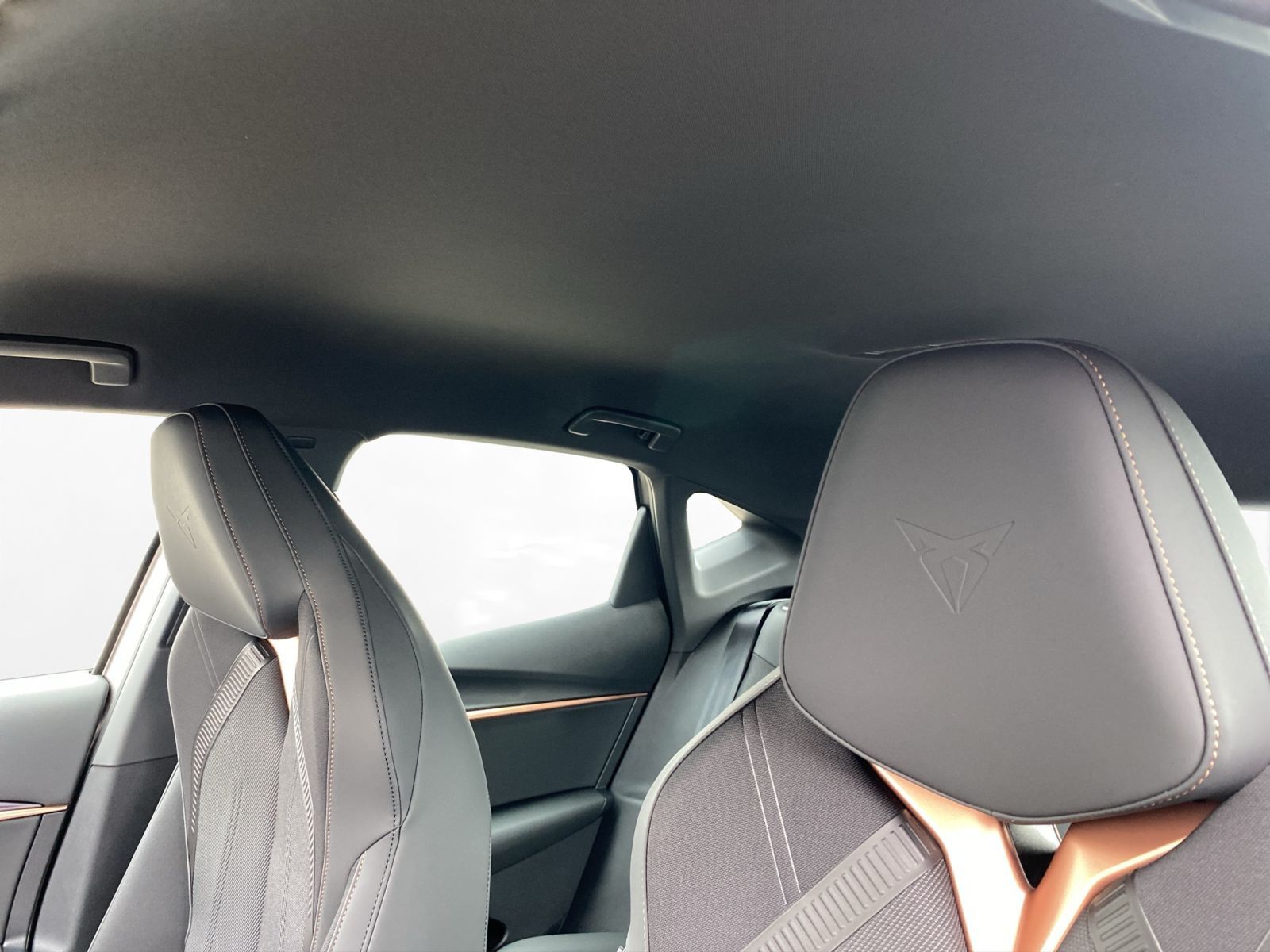 Cupra Tavascan - Bild 24