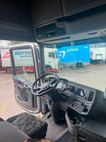 Fahrzeugabbildung Scania 2 Stück R 450