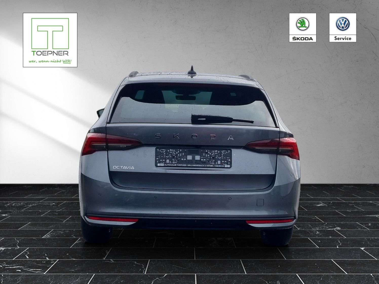 Fahrzeugabbildung SKODA Octavia Combi Tour 2,0 TDI AKH Licht+Sicht+