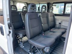 Fahrzeugabbildung Citroën Jumper 2.2 HDI,9-Sitzer,Klima vorne+hinten,AHK