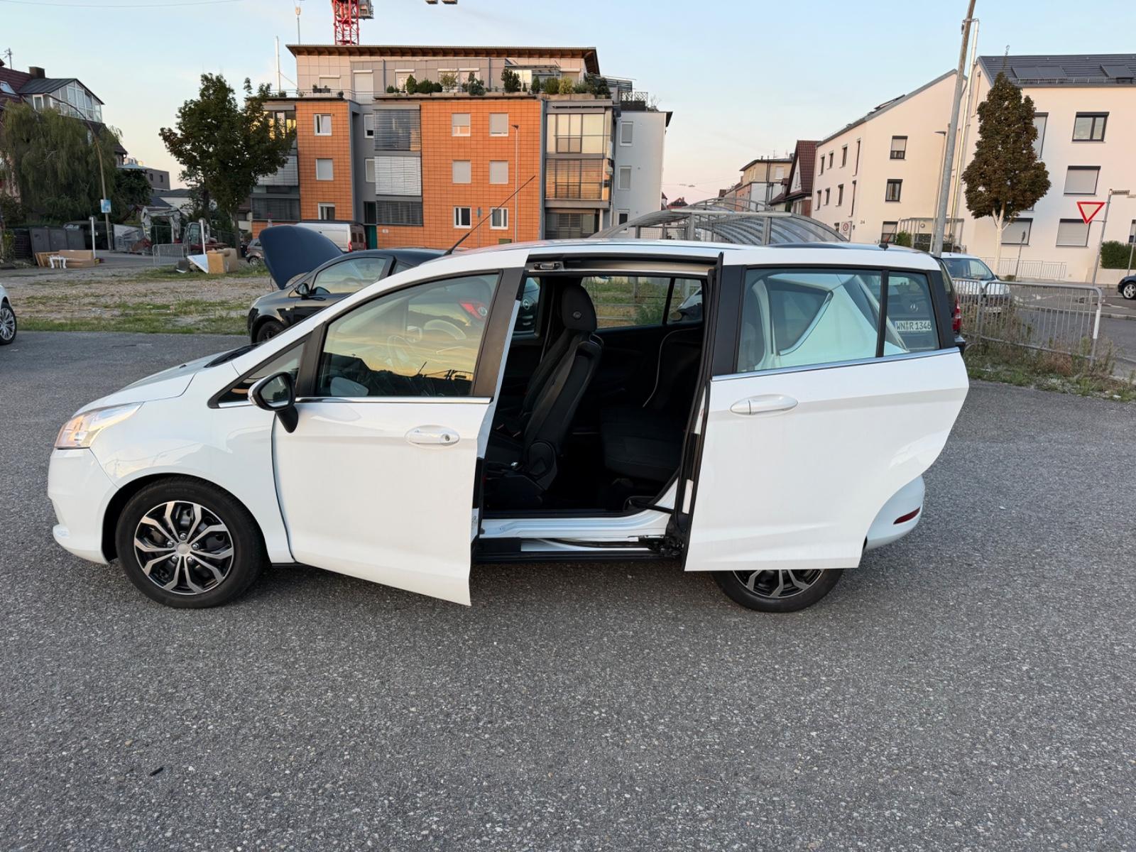 Ford B-MAX 2012 — photo 9