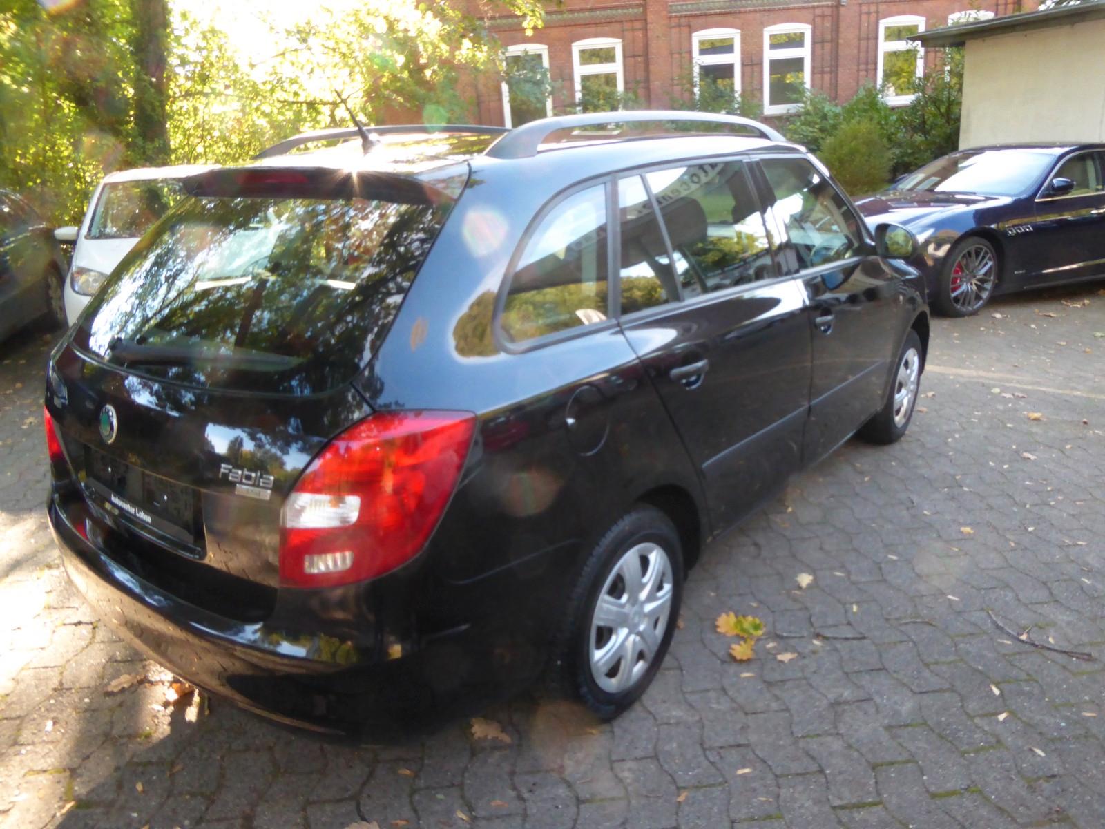 Skoda Fabia 2011 — photo 6