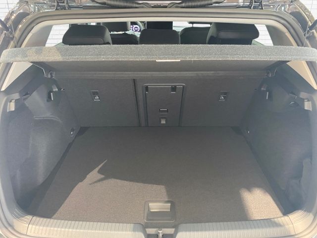 Fahrzeugabbildung Volkswagen Golf ENERGY 1,5 l eTSI OPF 85 kW (116 PS) 7-Gang