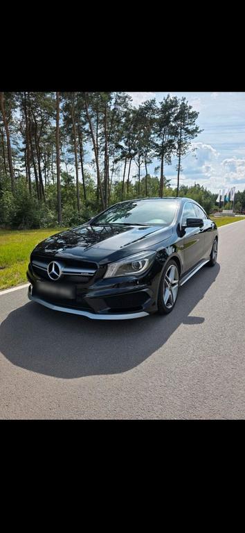 Mercedes-Benz CLA 45 AMG