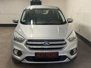 Ford Kuga - 2