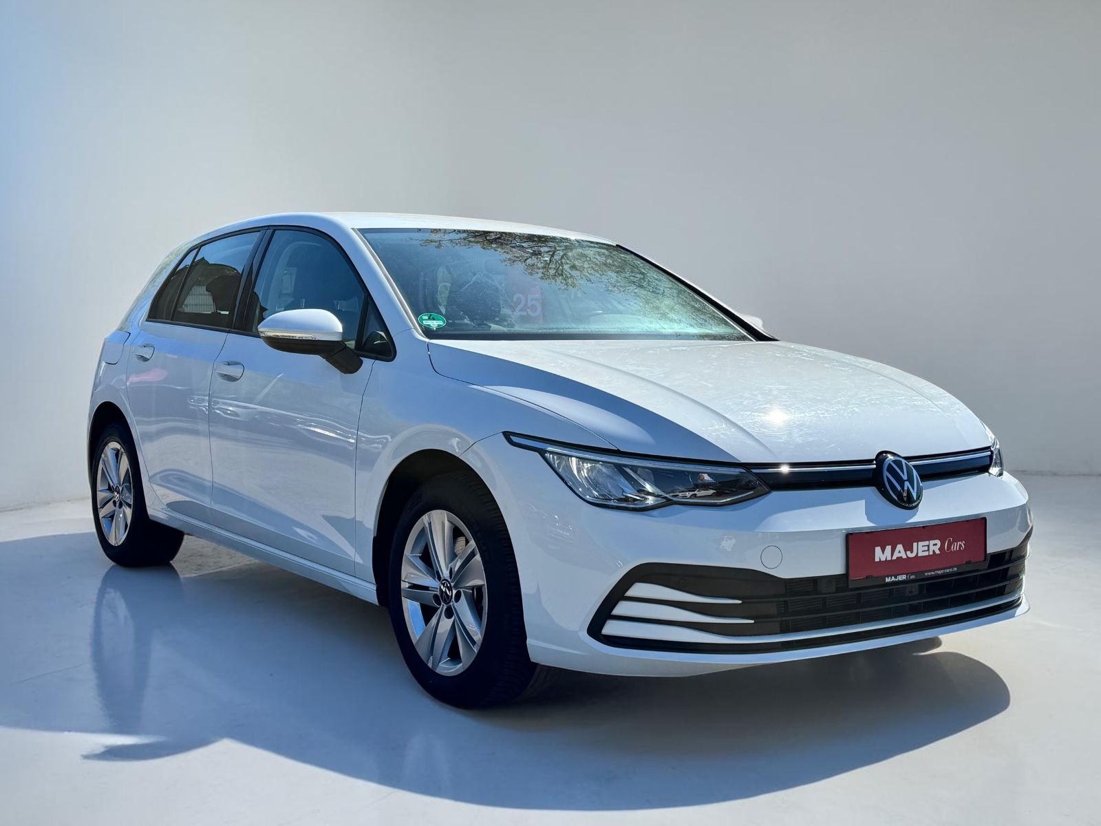 Volkswagen Golf VIII eTSI LIMO*AUT*LED*CARPLAY*NAVI*VIRTUAL foto 4