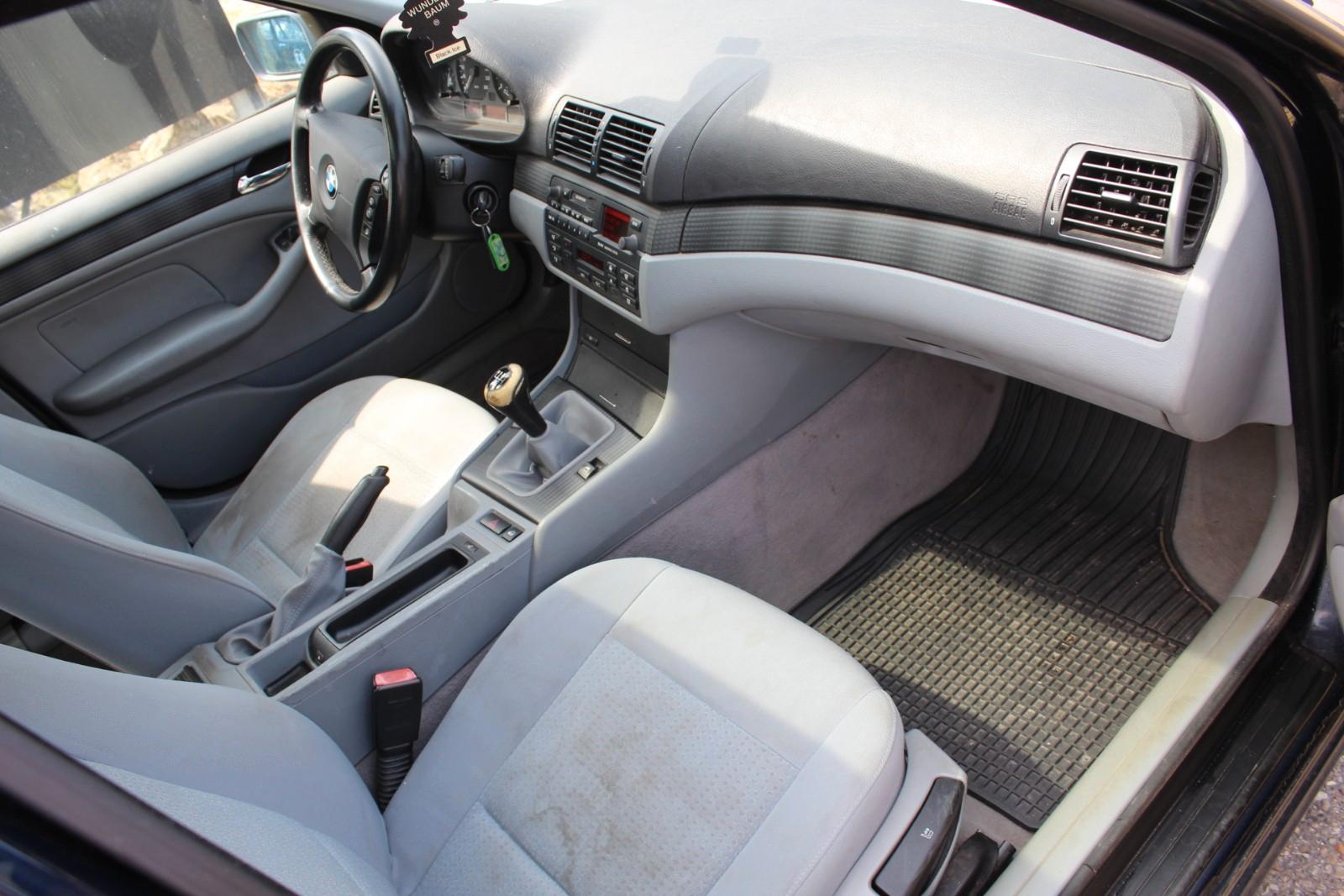 BMW 320 2004 — photo 5