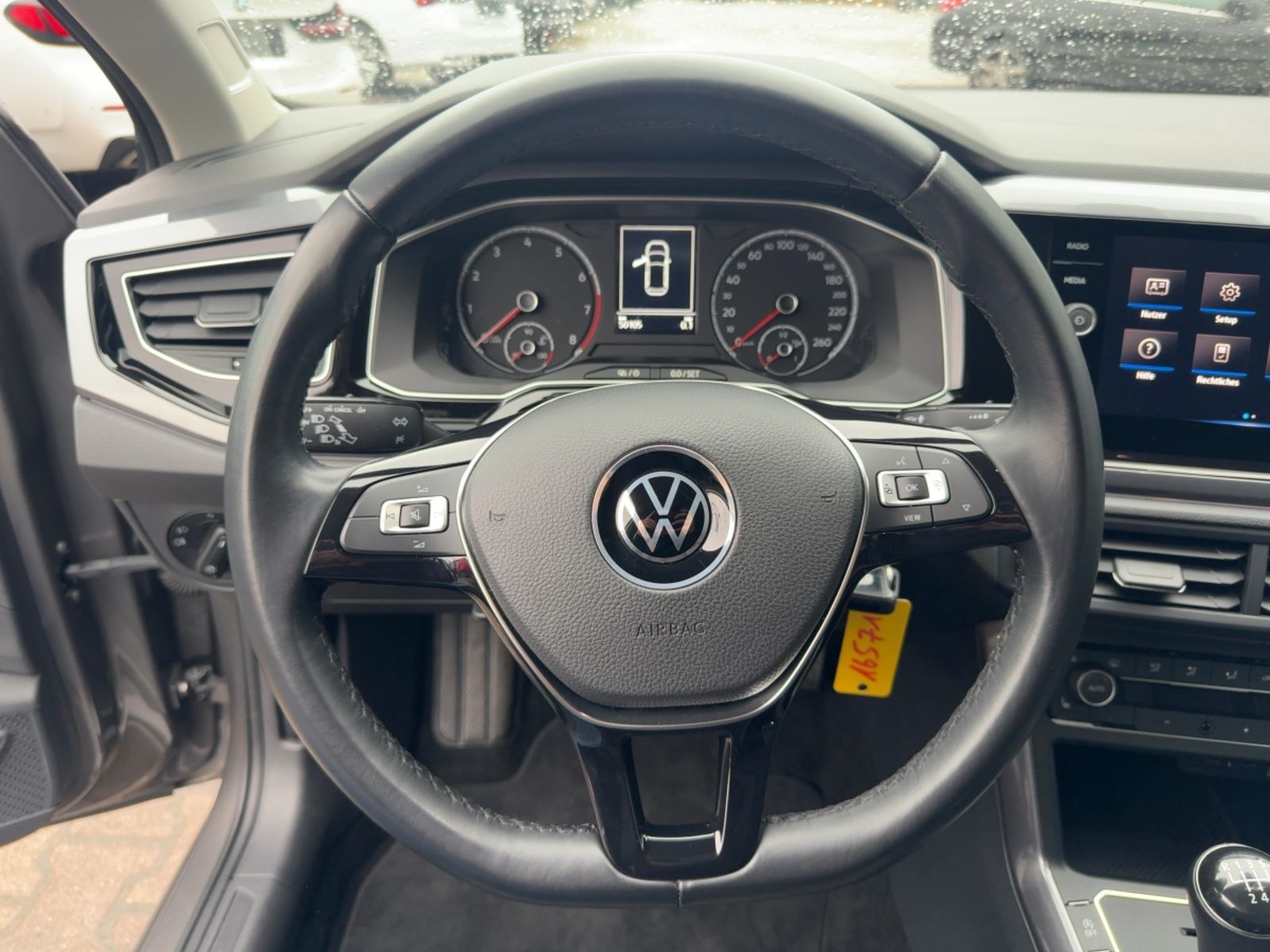 Fahrzeugabbildung Volkswagen Polo 1.0 TSI Highline Alu LED Sitzh. PDC Klima