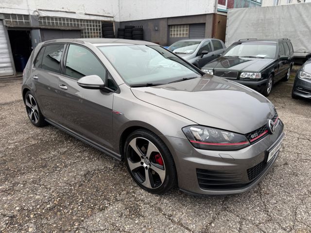 Volkswagen Golf VII GTI/ 1.Hand/NAVI/ St.Kette NEU/ Tüv NEU