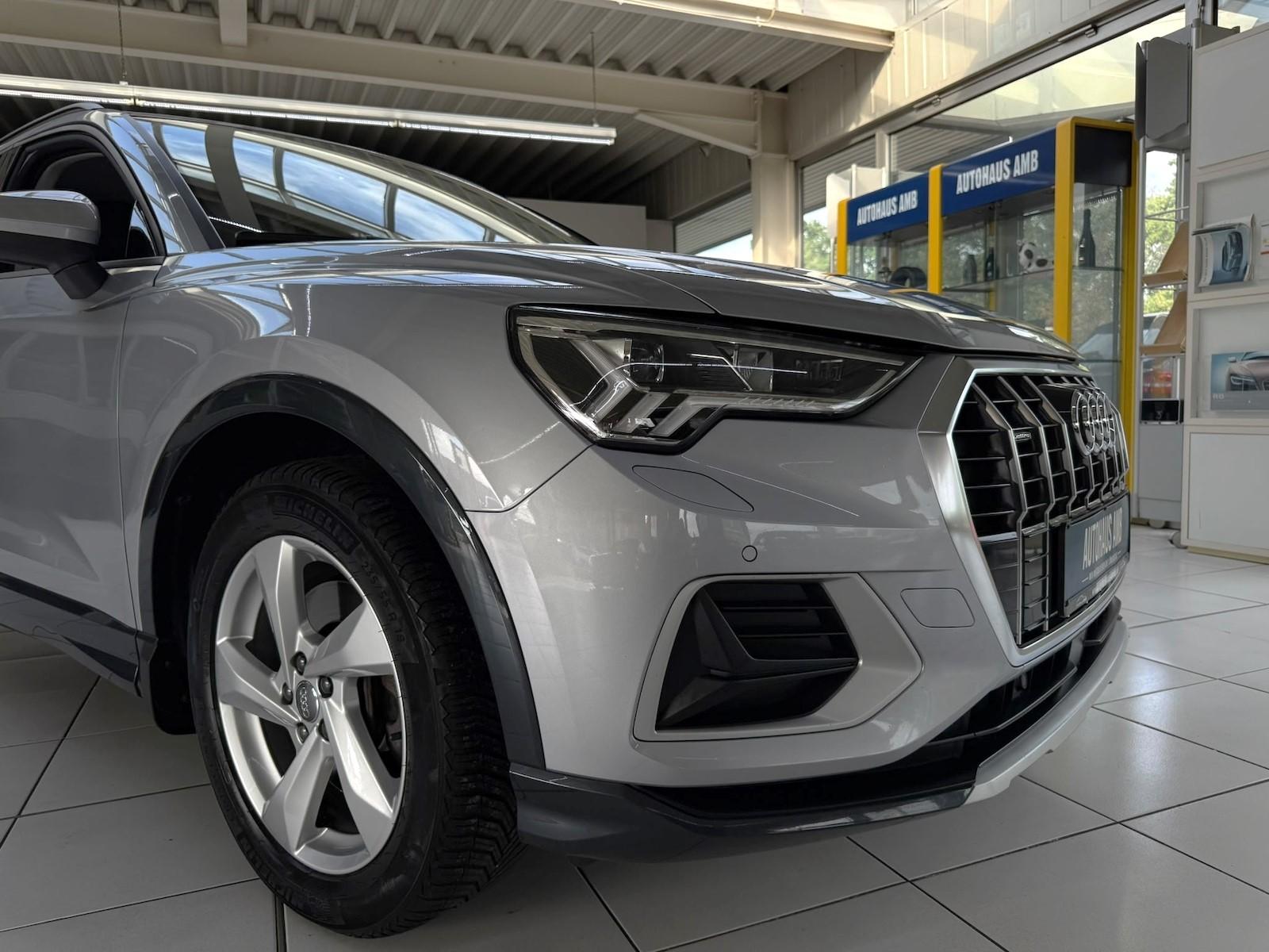 Audi Q3 40 TFSI S-tronic Quattro Standheiz. LED ACC