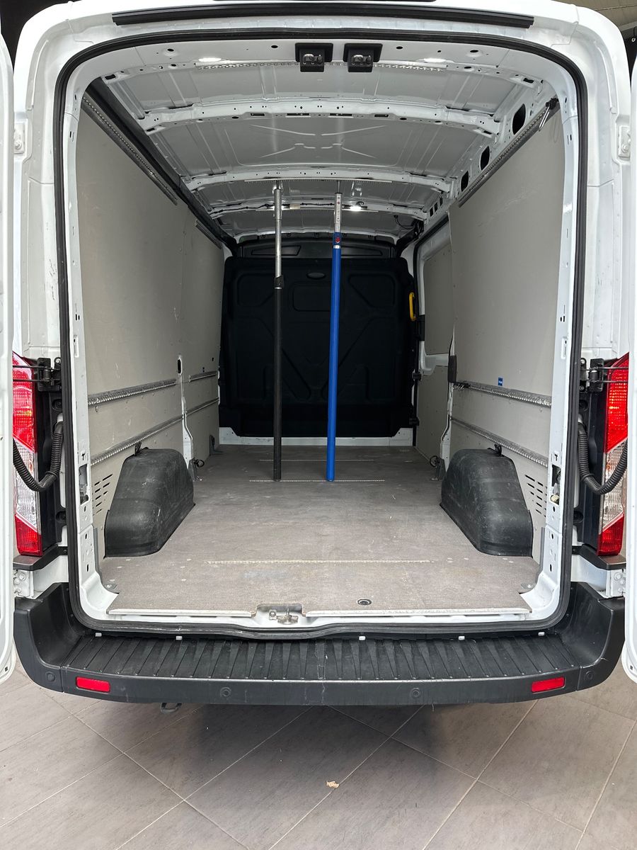 Fahrzeugabbildung Ford Transit FT 350 L3H2 KLIMA+PDC+SHZ+TEMPOMAT+1HD
