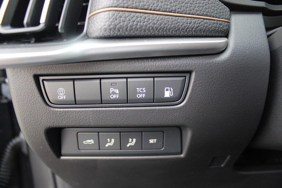 Fahrzeugabbildung Mazda CX-60 2025 D-254 AWD AT Homura Plus *Sofort* PAN