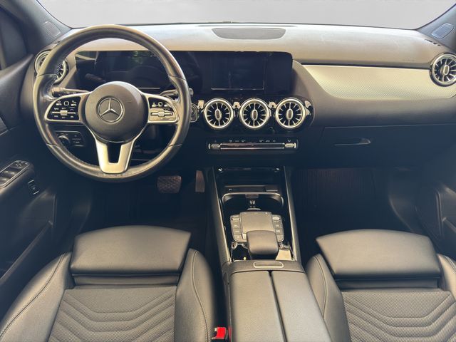 Fahrzeugabbildung Mercedes-Benz B 180 d Automatik+Style+LED+360°+Distronic+AHK