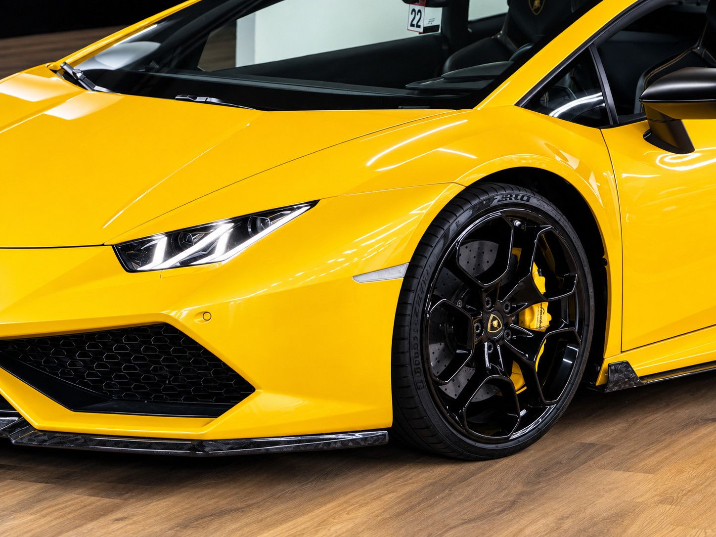 Fahrzeugabbildung Lamborghini Huracan Huracán /LIFT/KAMERA/CARBON/SCHALENSITZ/