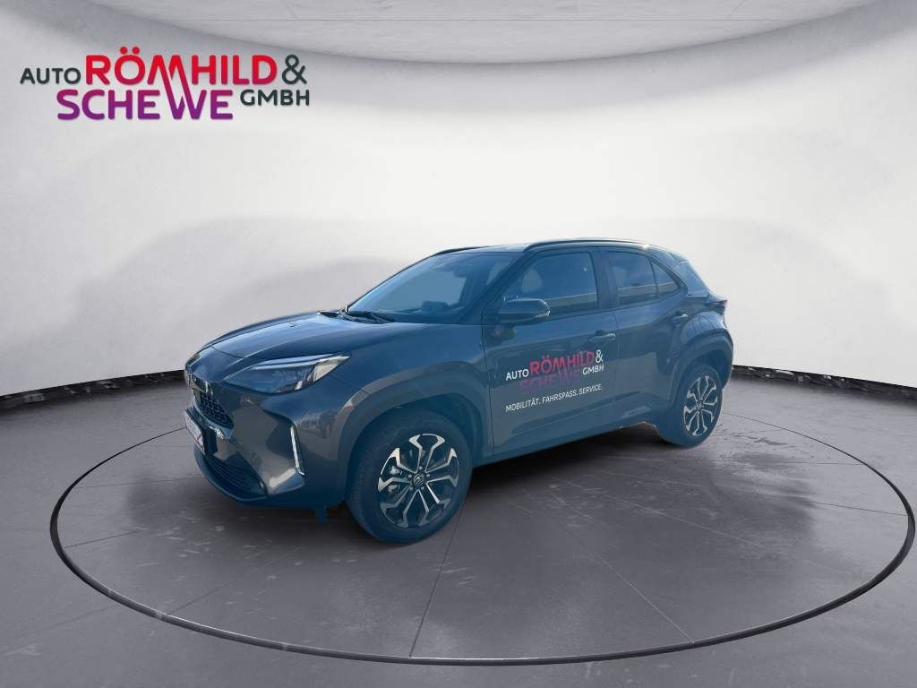Gebrauchtwagen Toyota Yaris Cross Yaris Cross 1.5l Hybrid FWD Teamplayer Navi Digi in Dieburg