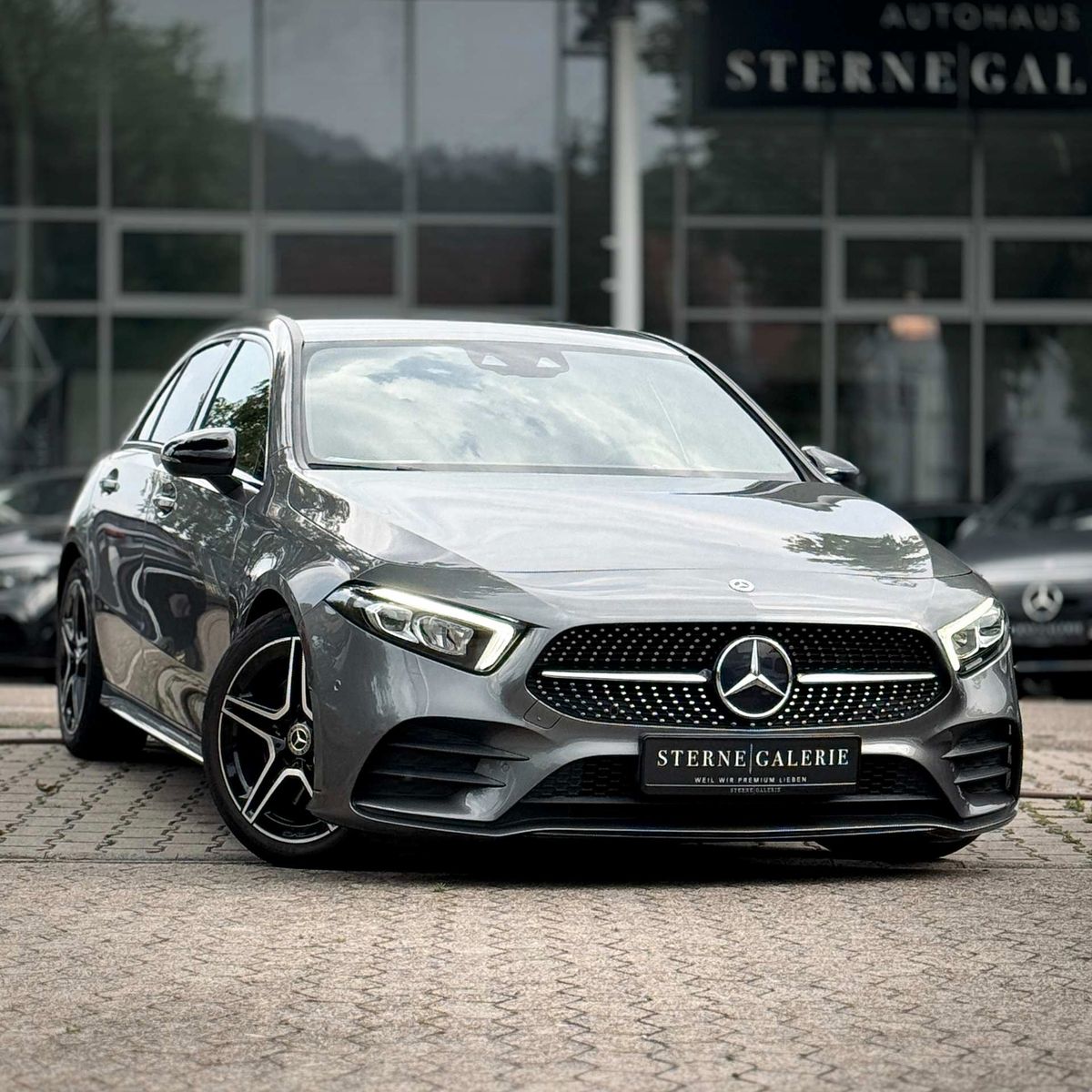 Mercedes-Benz A 250 AMG- LINE EXCLUSIVE TEMPO TOTW AMBIEN SITZ foto 2