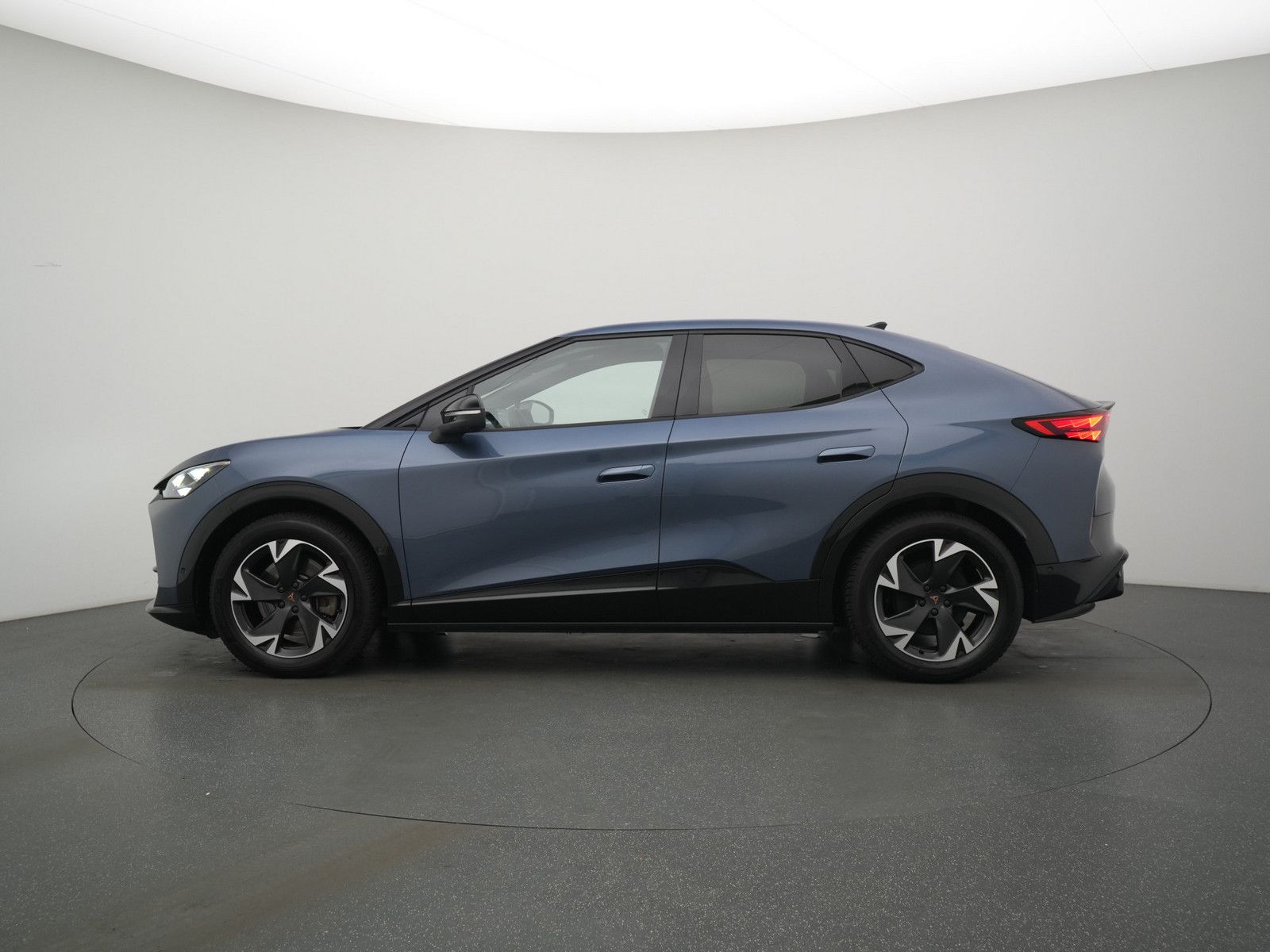Cupra Tavascan - Bild 20