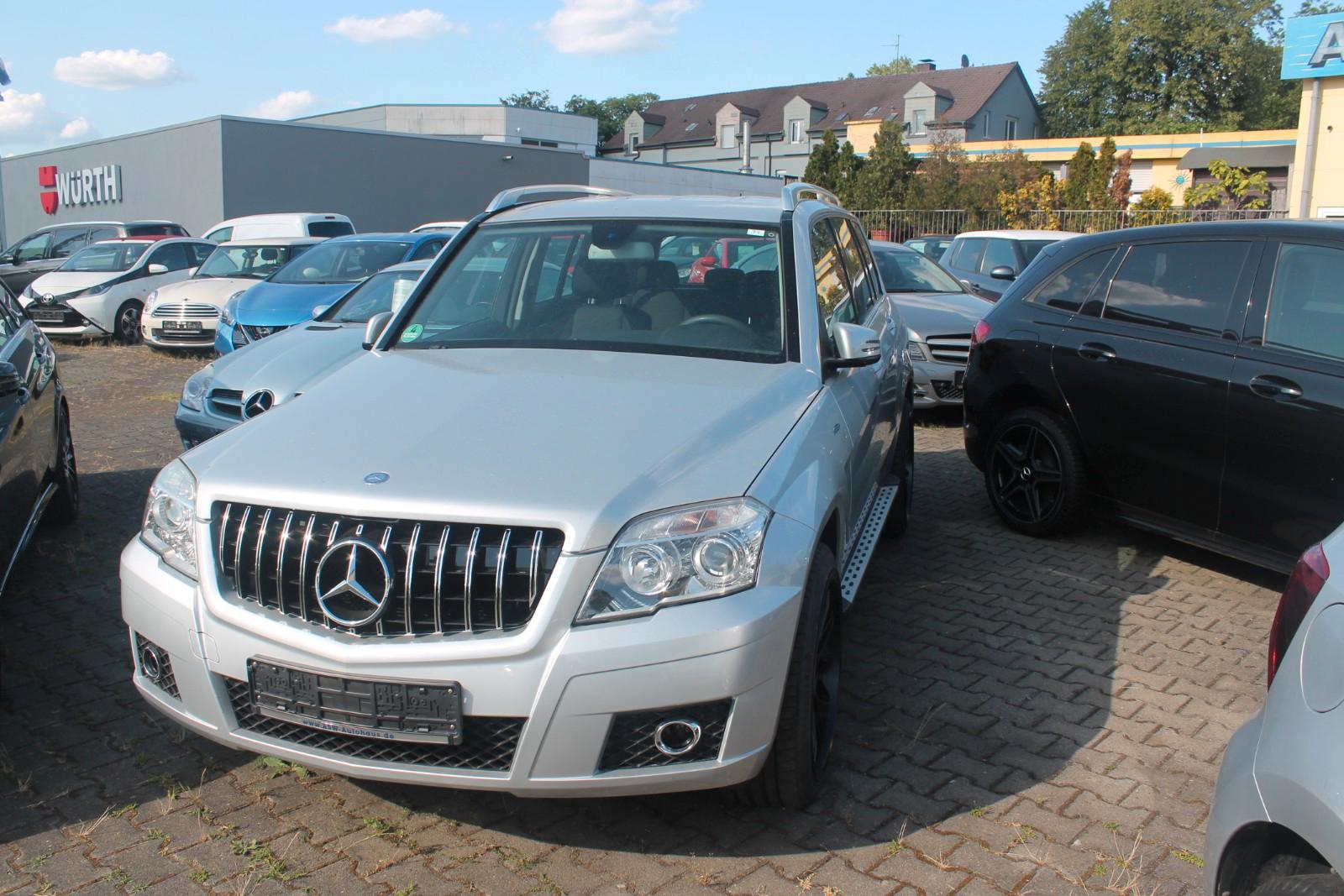 Mercedes-Benz GLK 220 CDI 4MATIC BE*20"Alu*Trittbretter*AHK*BT