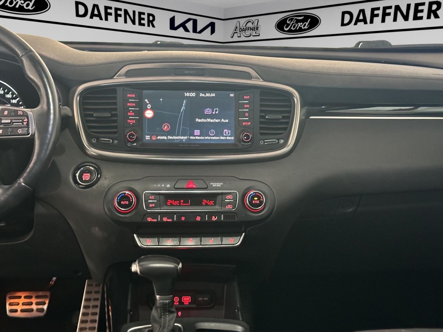 Fahrzeugabbildung Kia Sorento Platinum Edition 4WD HUD PANO 360 Kamera