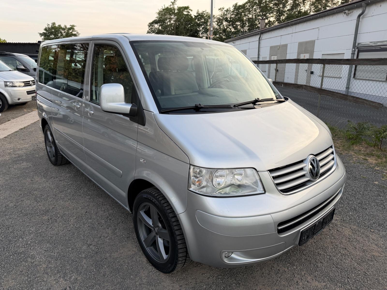 VOLKSWAGEN T5 MULTIVAN 2.0 TDI 140ch DSG - CONFORTLINE - 1ère MAIN - CLIM AUTO - RÉGULATEUR