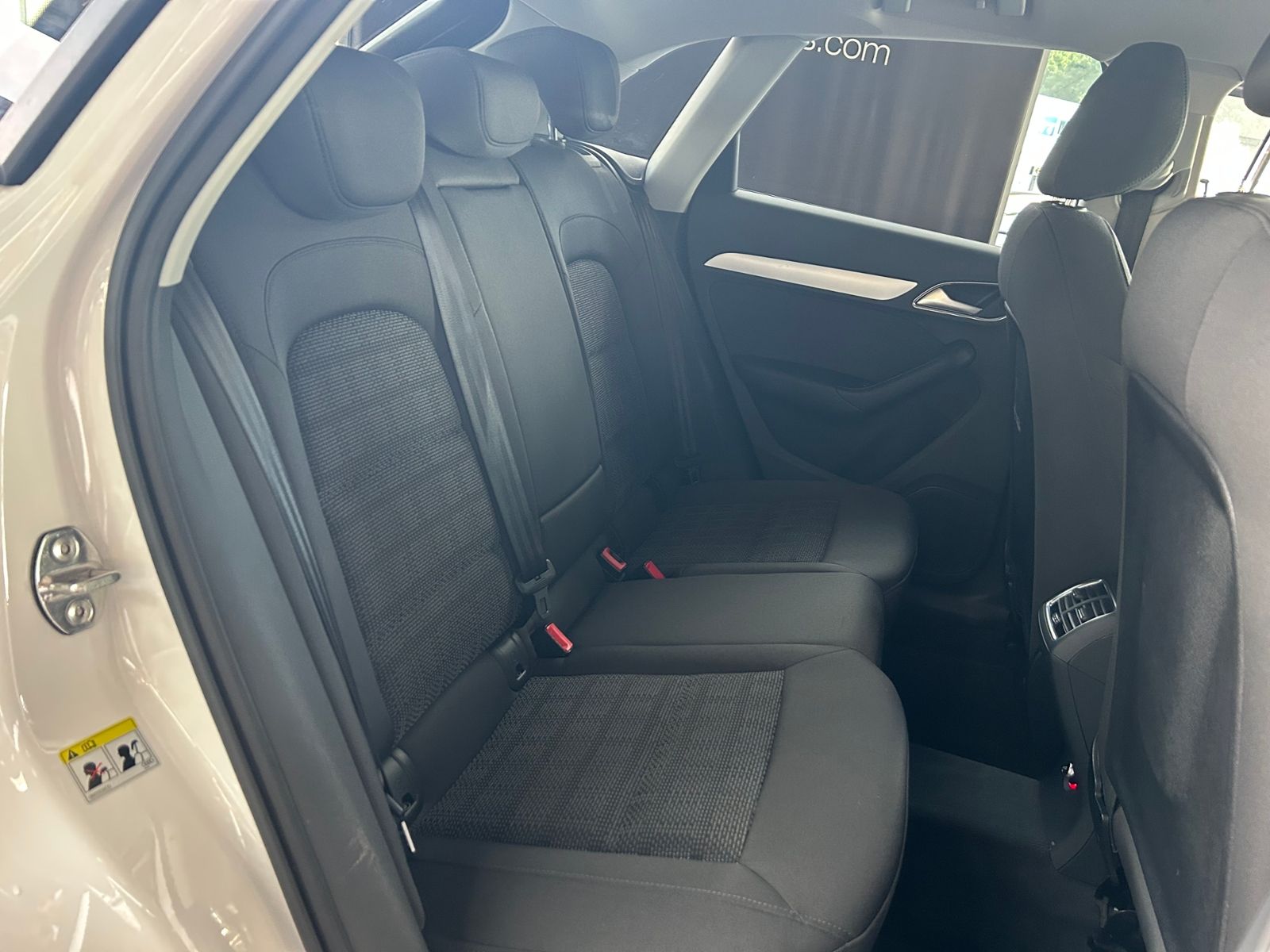 Fahrzeugabbildung Audi Q3 S-Line KLIMA LED NAVI ALU AHK