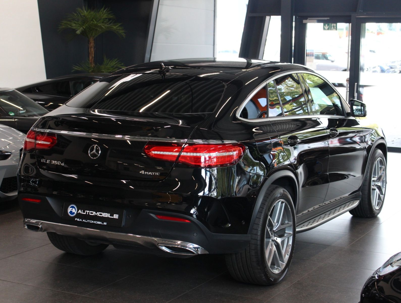 Fahrzeugabbildung Mercedes-Benz GLE 350d Coupe 4Matic AMG Line 1.Hand+Pano+VOLL