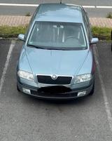 Skoda octavia 2.0 TDI DSG - Skoda Octavia aus 2005 mit Diesel-Antrieb