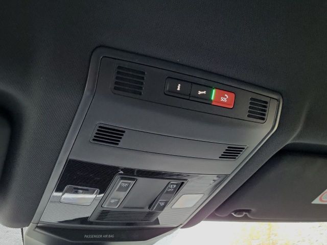 T-ROC 1.5TSI R-Line Aut. Navi AHK Kamera