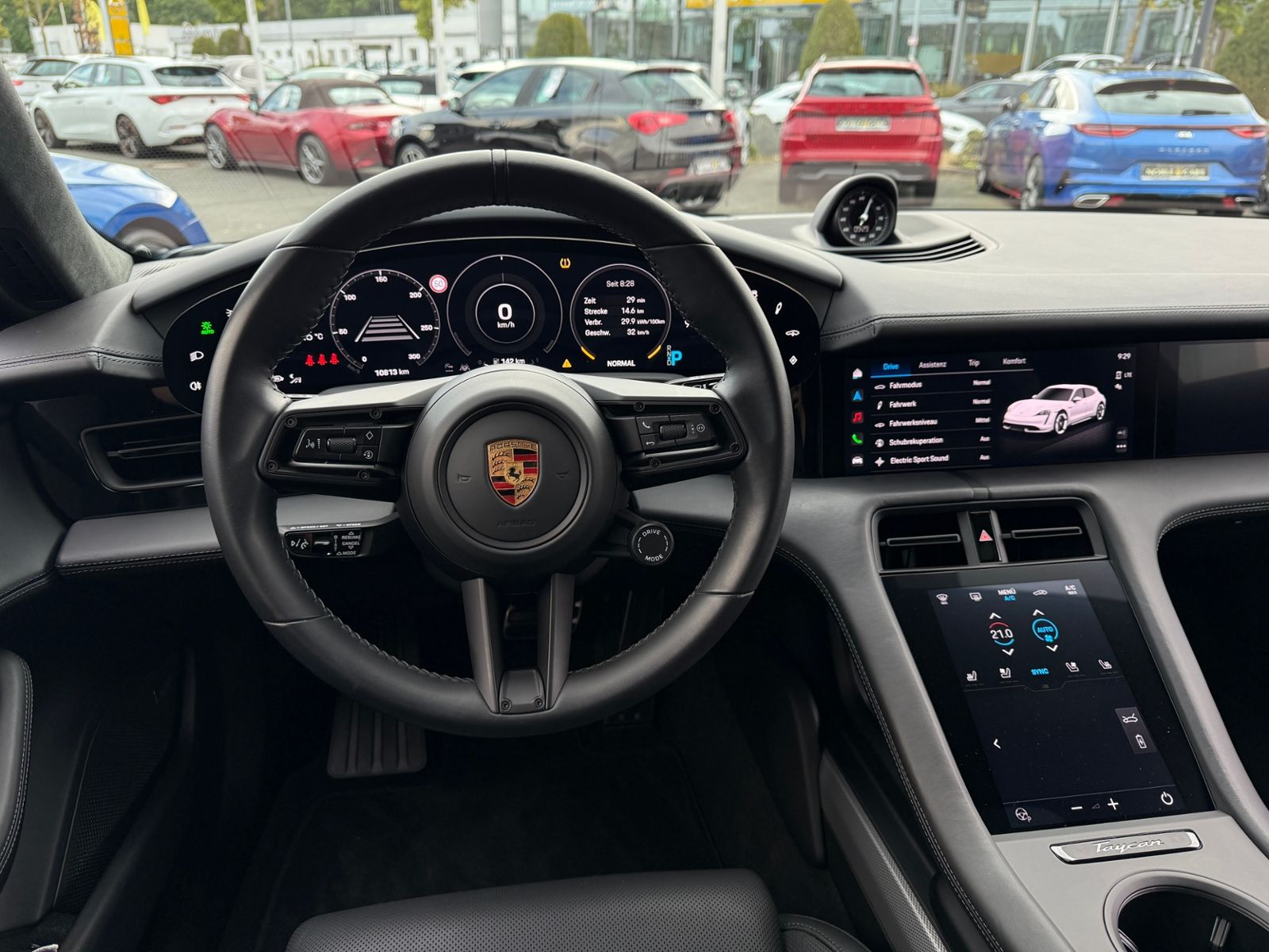 Fahrzeugabbildung Porsche Taycan Sport Turismo GTS PANO 360° CHRONO HUD