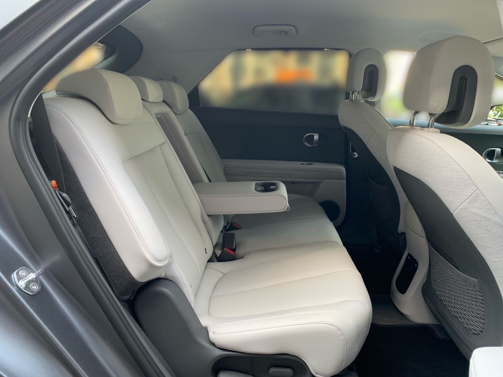 Fahrzeugabbildung Hyundai IONIQ 5 Uniq 72,6 kWh AHK Relax 20 Zoll