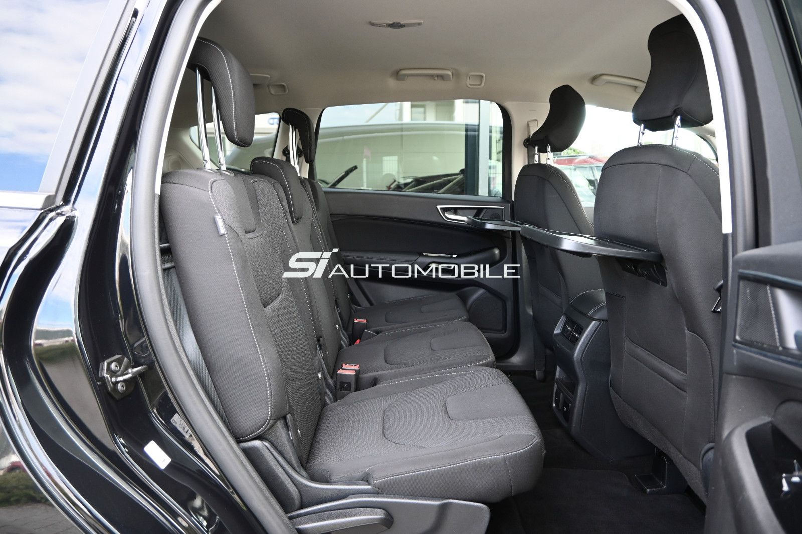 Fahrzeugabbildung Ford S-Max 2.0 d 140kW 4x4 Titanium °ACC°AHK°2xKAMERA